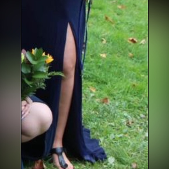 Dress - Picture 2 of 4